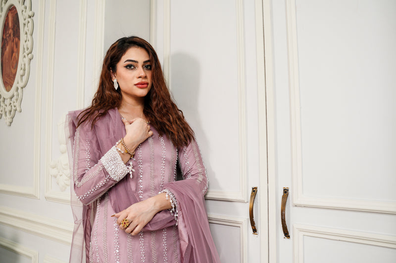 Queen Libas Luxury Collection D/4 -Readymade Pakistani Suits UK