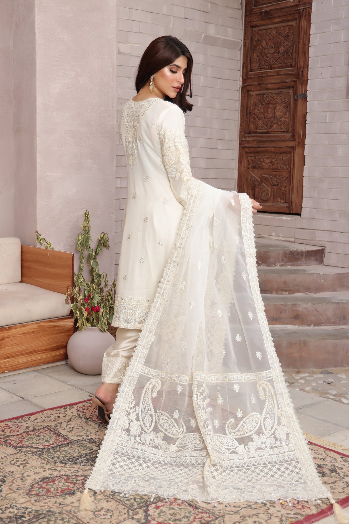 Queen Libas - Shop from No.1 Online Pakistani Boutique in UK