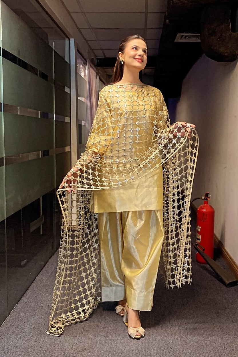 Queen Libas Shesha Duppta Only