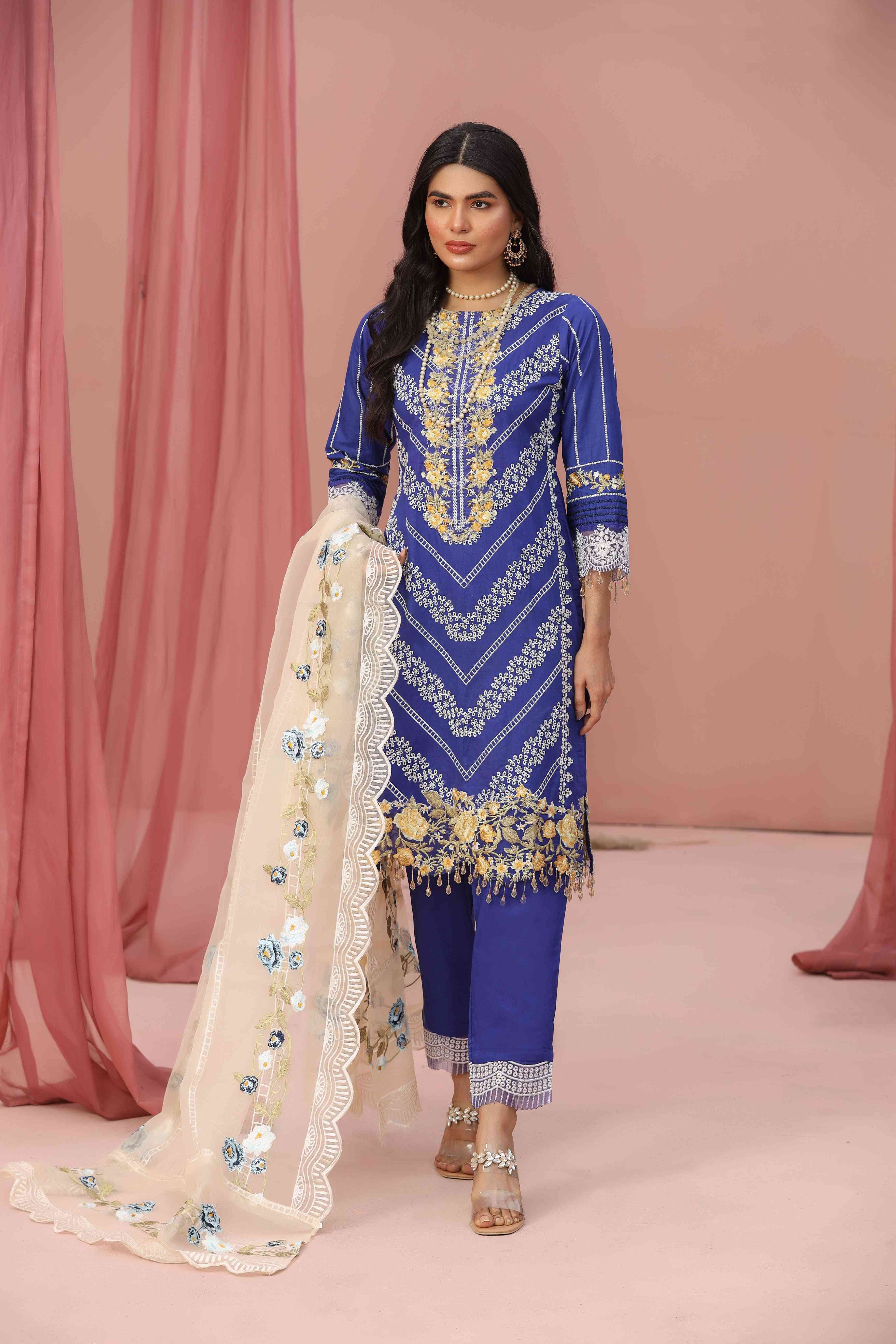 Pakistani Suits & Indian Suits Online In USA Canada UK | Omzara