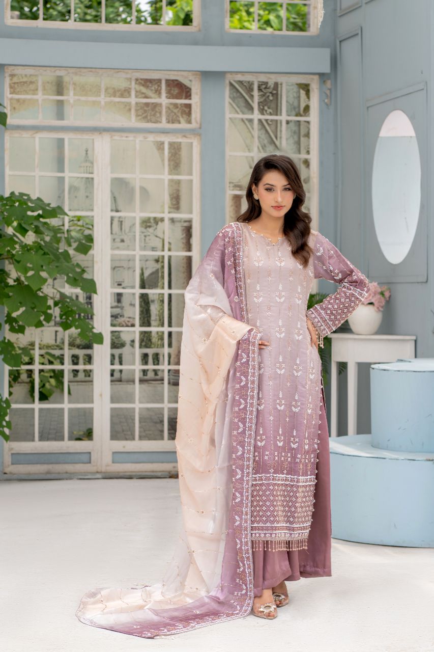 Queen Libas - QL-01 - Aangan Royal.