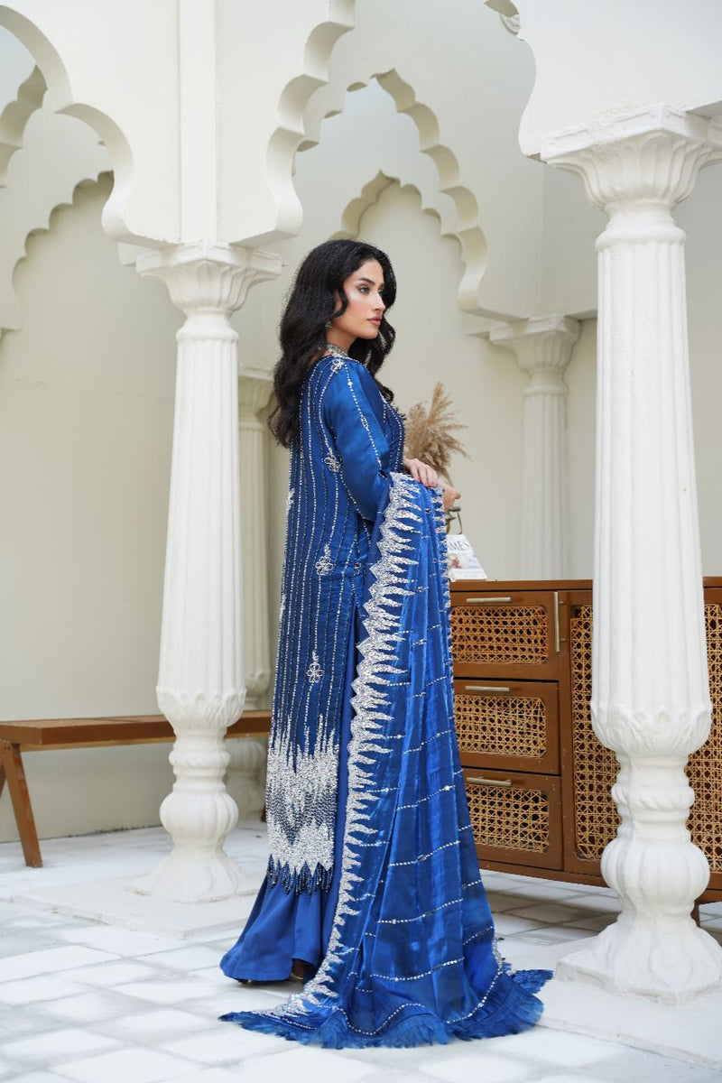 Queen Libas - Sahiba-e-Noor QL-F02