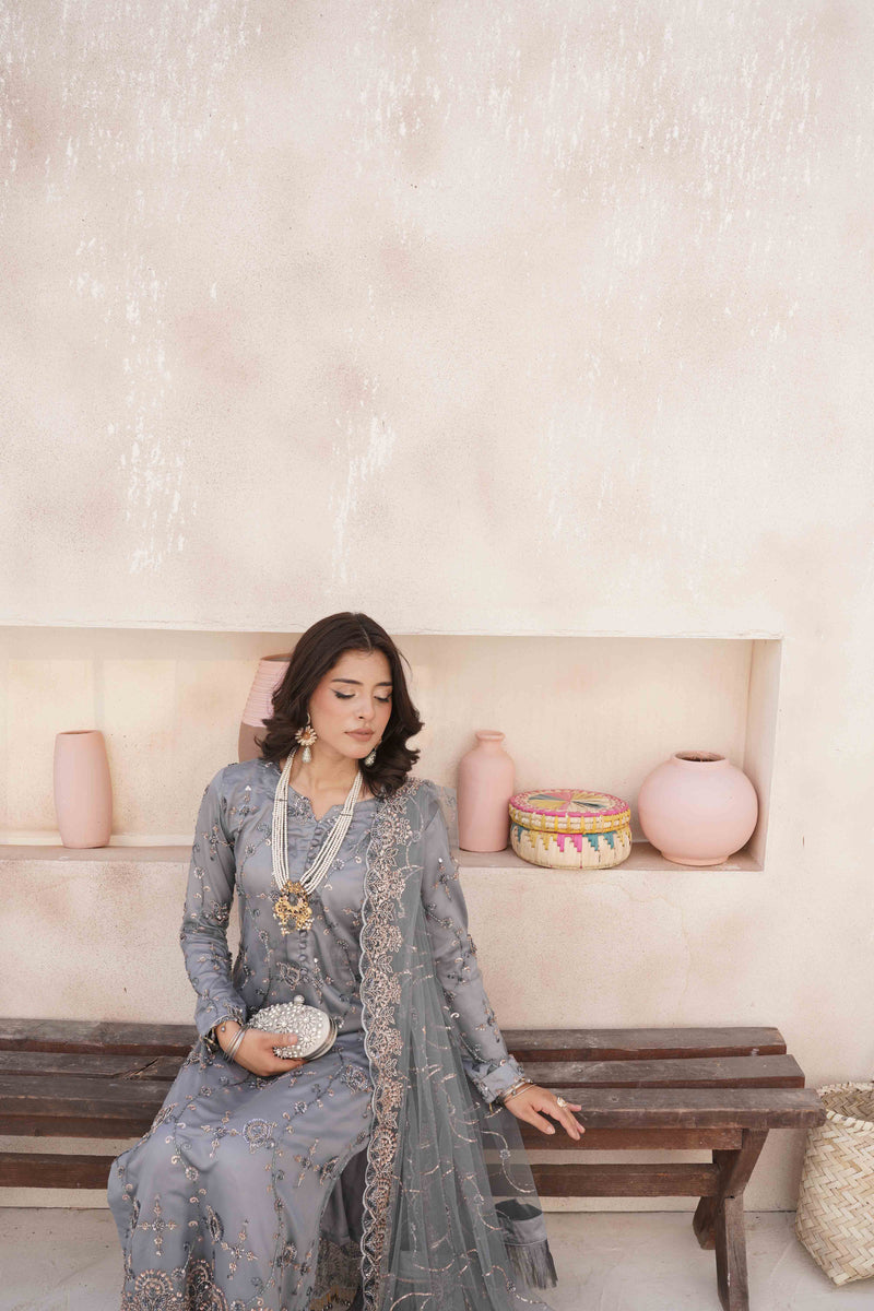 Queen Libas - Sahiba-e-Noor QL-SEH-03
