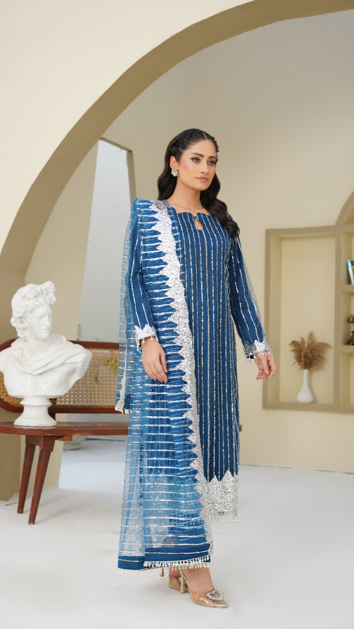 Queen Libas - Sahiba-e-Noor QL-AW02