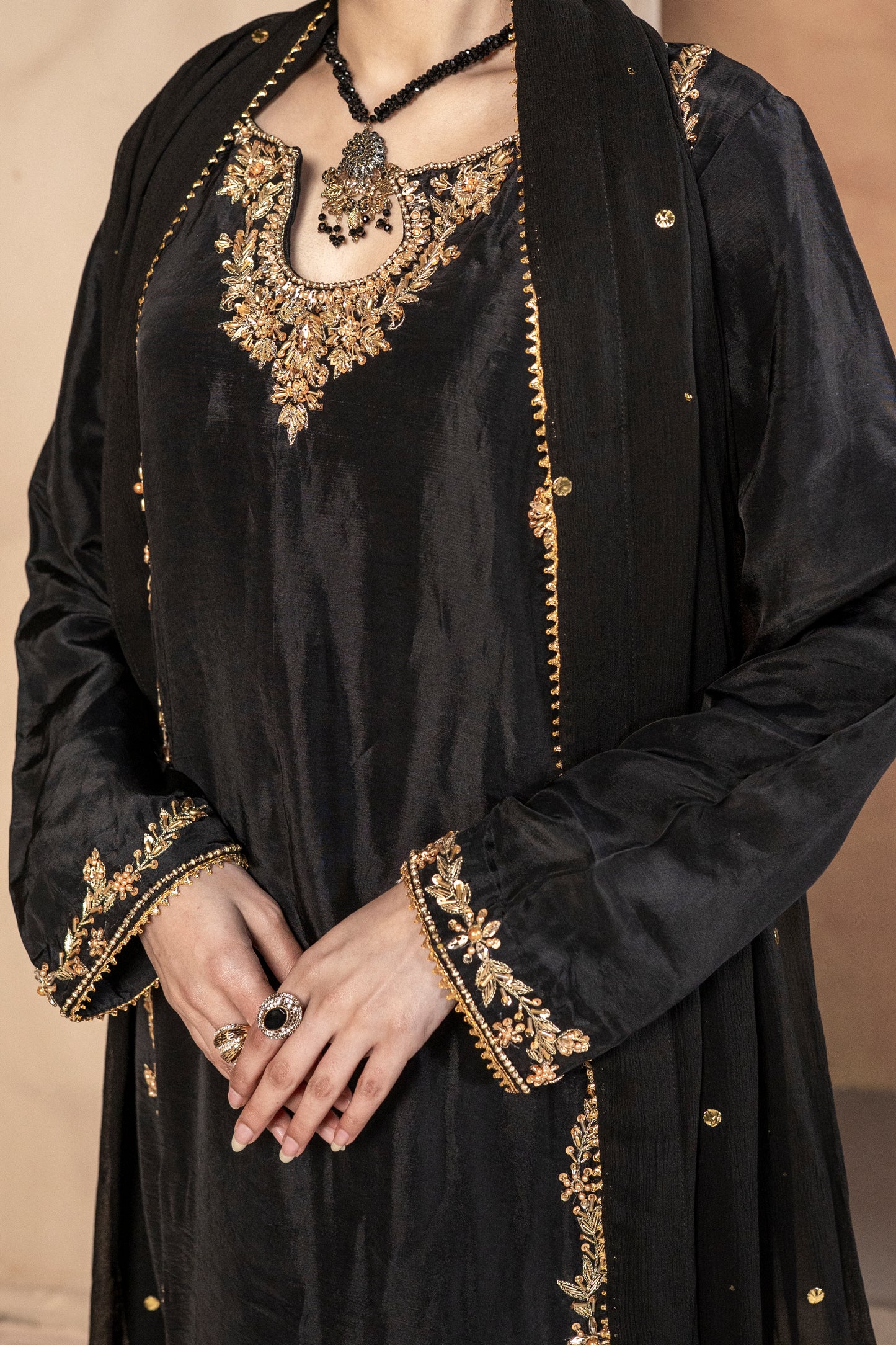 QL-PW2608- Full Handwork