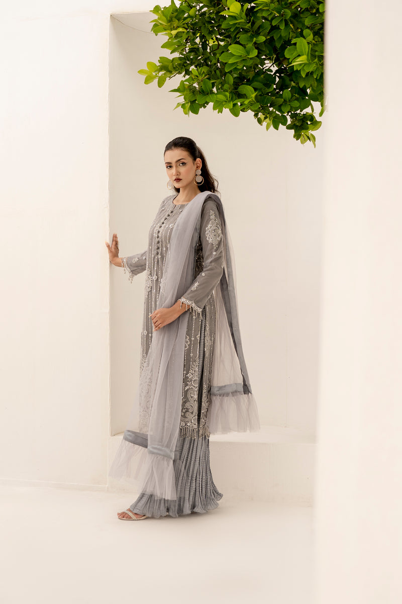 Queen Libas - Shop from No.1 Online Pakistani Boutique in UK