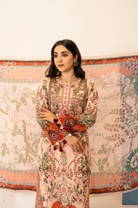 Queen Libas Pakistani Lawn Suit UK with Elegant Print.